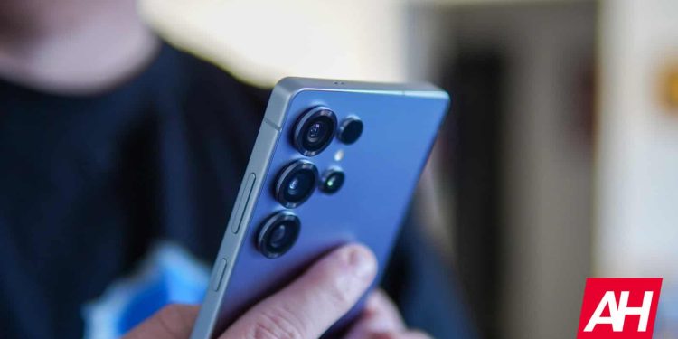 “Galaxy S26 Ultra, En Hızlı RAM’e Sahip Olabilir”