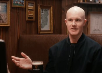Coinbase CEO’su, hemen yapay zeka denemeyen mühendisleri neden kovduğunu açıkladı.