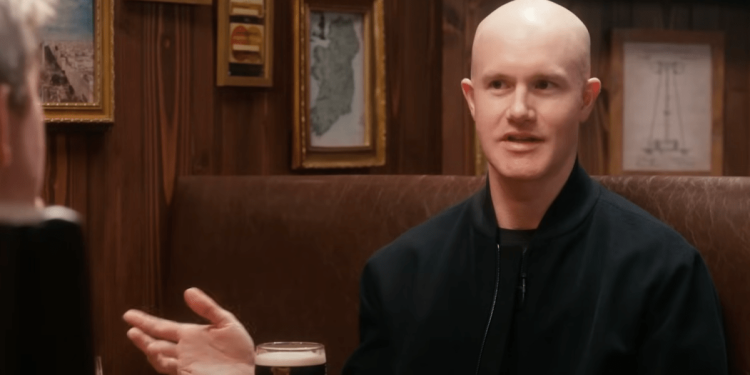 Coinbase CEO’su, hemen yapay zeka denemeyen mühendisleri neden kovduğunu açıkladı.