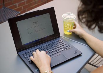 “321 Coffee’nin Lenovo ile Yapay Zeka Yolculuğu”