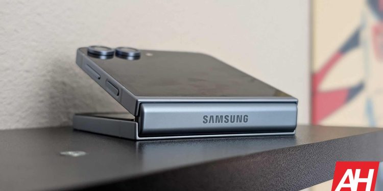 Samsung, Galaxy Z Fold 6 ve Flip 6 için One UI 8’i Planlanan Tarihten Önce Yayınladı