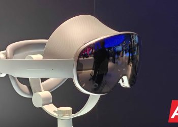“Samsung’un Android XR Başlığı Snapdragon Zirvesi’nde Ortaya Çıktı”