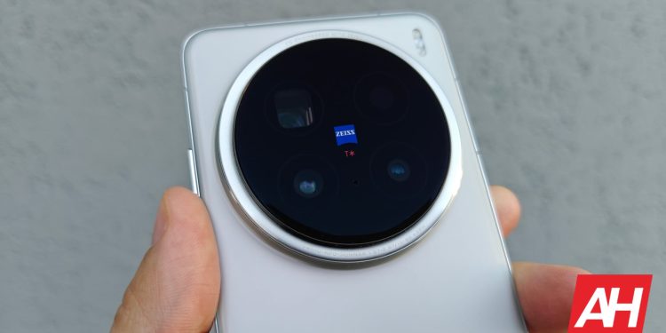 Vivo X300 Serisi: Ana Özellikler ve AnTuTu Skoru Resmi Olarak Açıklandı