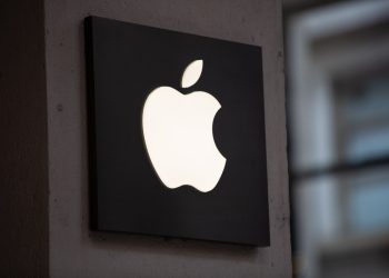 Apple, AB’nin Dijital Pazarlar Yasası’nı Özellik Gecikmelerinin Nedeni Olarak Gösterdi