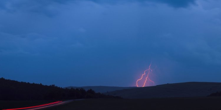 “Öz güvenle hava durumu: Lenovo, Sichuan Meteoroloji Bürosu’nun karmaşık bir sistem geçişini nasıl navigte etti”