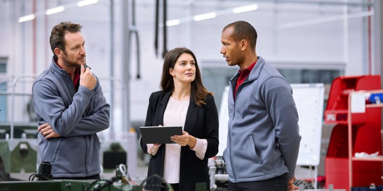 Lenovo, Büyüyen İşletmelerin IT Altyapısını Geliştirmesine ve Yapay Zeka Hazır Bir Gelecek İnşa Etmesine Yardımcı Olacak Yeni Çözümler Tanıttı