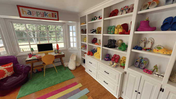 happy-kellis-crocs-room_screenshot