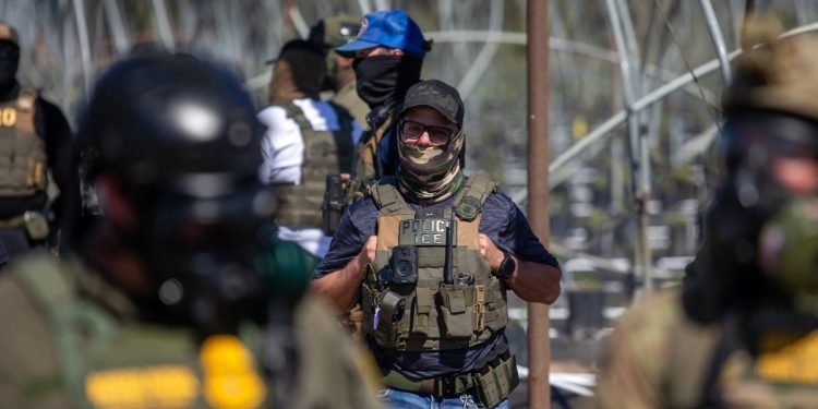 ICE’ın sınır dışı operasyonlarını destekleyen teknoloji