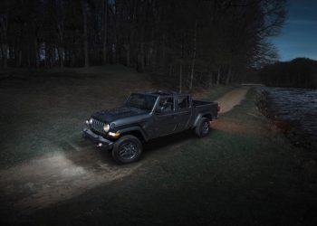 Stellantis, elektrikli Jeep Gladiator planlarını iptal etti