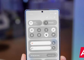 “Samsung’un One UI 8.5’i Tamamen Özelleştirilebilir Hızlı Paneli Getirebilir”