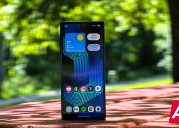 Samsung’un Galaxy Z Üç Katlanır Telefonu, Gelecekteki PC’niz Olmayı Hedefliyor