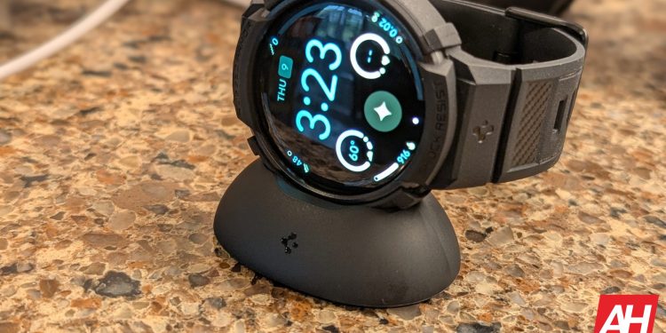 “Bu 25 Dolar Değerindeki Pixel Watch 4 Aksesuarı, Google’ın En Büyük Tasarım Hatasını Düzeltir”