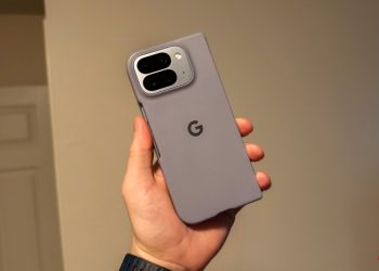 “En İyi Google Pixel 10 Pro Katlanabilir Kılıflar ve Aksesuarlar”