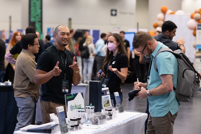 expo_startup_fun TechCrunch Disrupt expo