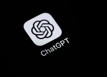 ChatGPT mobil uygulamasının indirme ve günlük kullanımında yavaşlama gözlemleniyor.