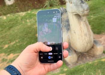 “Pixel 10’un 1.000 Dolarlık Kamerası Sürekli Titriyor – Google’ın Son Hatası Gerçek Bir Titreme Festivali”