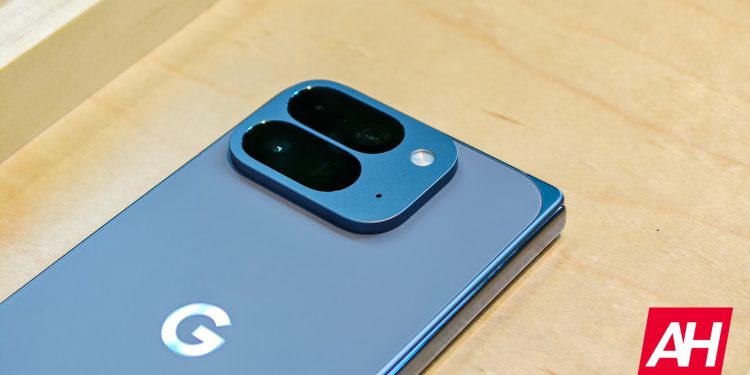 “Katlanabilir Telefon Severler! Google’ın Pixel 10 Pro Fold Resmen Satışa Çıktı”