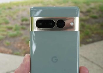 Google, Refurbished Pixel 7 Fiyatlarını Düşürdü ve Pixel 6 Mağazadan Çekildi
