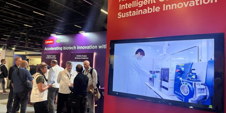 “Biyoteknoloji Yeniliğini Ölçeklenebilir AI ile Hızlandırma”
