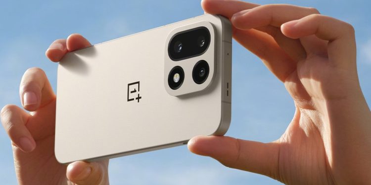 OnePlus Turbo Özellikleri Sızdırıldı: Devasa 8,000mAh Pil ve Snapdragon 8 Elite Güç İşlemcisi