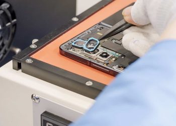 Samsung, Telefon Onarımlarını Hızlandırmak İçin Büyük Bir Program Başlattı