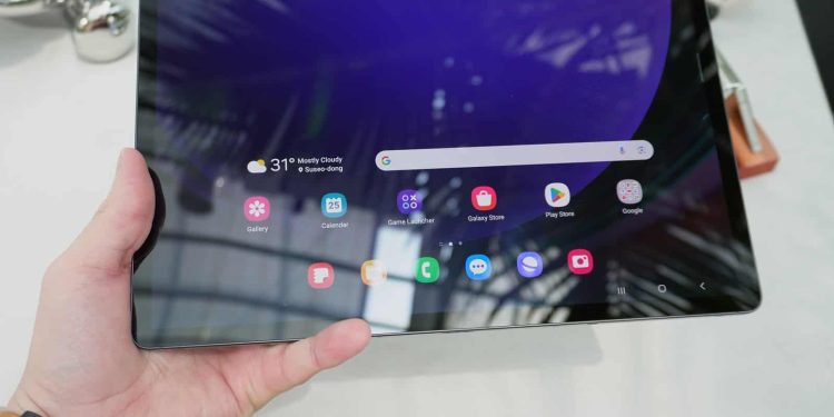 “Samsung, Galaxy Tab S9 için One UI 8 Güncellemesini Yayınlamaya Başladı”