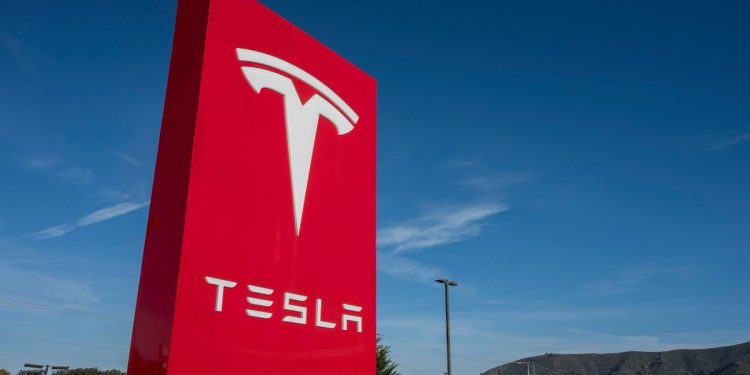 Tesla’nın rekor satış çeyreği, kârı fazla artırmadı.