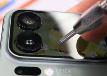 Xiaomi 17 Pro Dayanıklılık: Dragon Glass Etkileyici—Plastik Arka Kasa O Kadar Değil