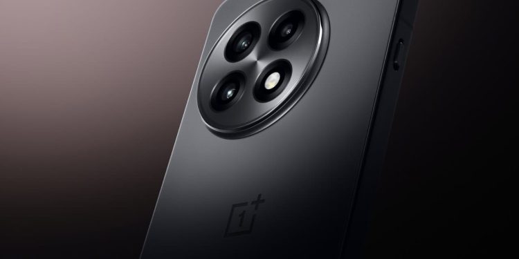 OnePlus 13R’nin Android 16 Güncellemesi: Akıcılık ve Zeka Üzerine Odaklanıyor