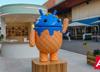 “Cadılar Bayramı, Google’ın Android Heykellerini Yakalar”