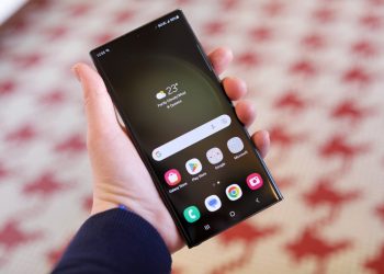 ‘Landfall’ casus yazılımı, Samsung Galaxy telefonları hacklemek için sıfırıncı gün açığını kullandı.