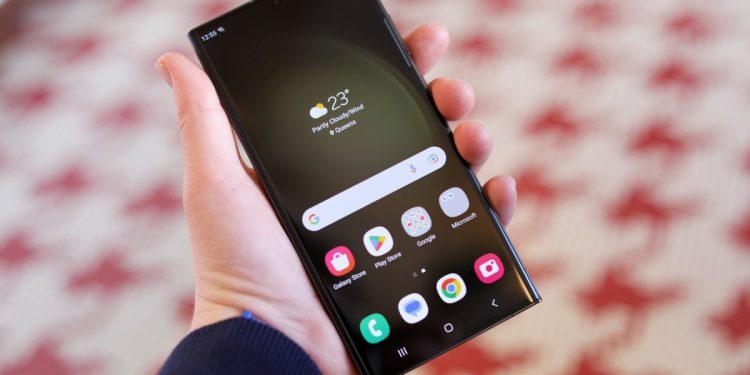 ‘Landfall’ casus yazılımı, Samsung Galaxy telefonları hacklemek için sıfırıncı gün açığını kullandı.