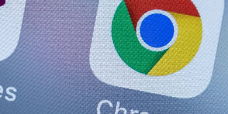 Chrome, pasaport, ehliyet ve araç kaydı bilgilerinizi otomatik doldurabiliyor!