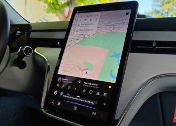 Google, Gemini AI’yi Android Auto’ya Getiriyor: Google Asistan’ın Yerini Alıyor