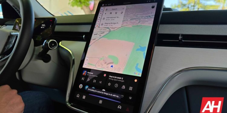 Google, Gemini AI’yi Android Auto’ya Getiriyor: Google Asistan’ın Yerini Alıyor