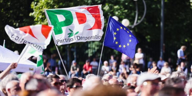 İtalyan siyaset danışmanı Paragon yazılımıyla hedef alındı