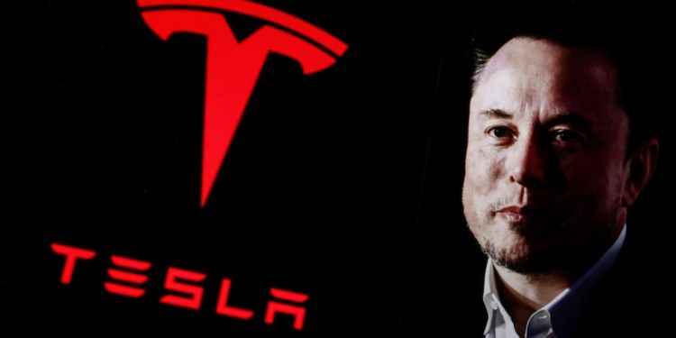 Norveç’in servet fonu, Musk’ın 1 trilyon dolarlık maaş paketine darbe vurdu
